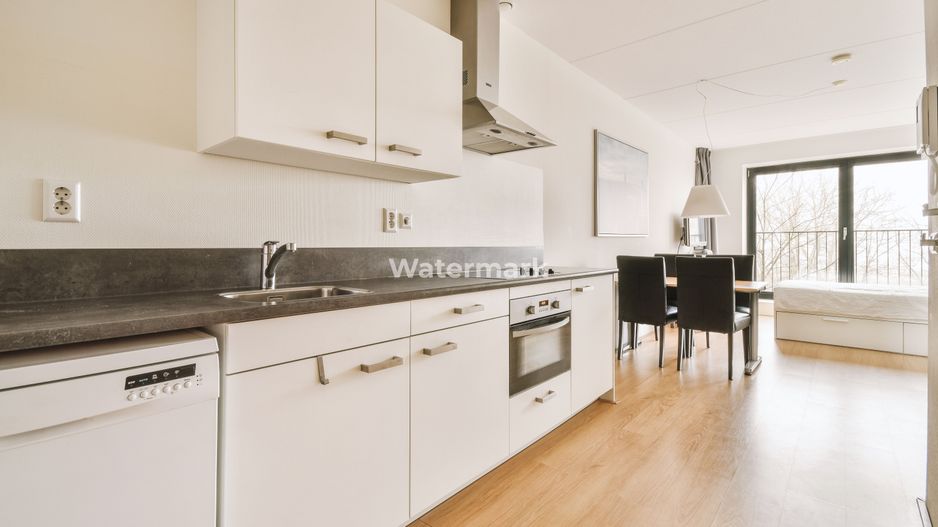 Super apartament oportunitate pentru pretentiosi mutare imediata 64 mp - Poză 5