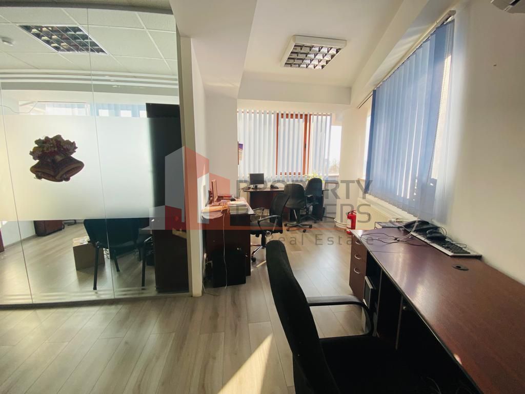 215 mp pozitie centrala Calea Plevnei - Poză 16