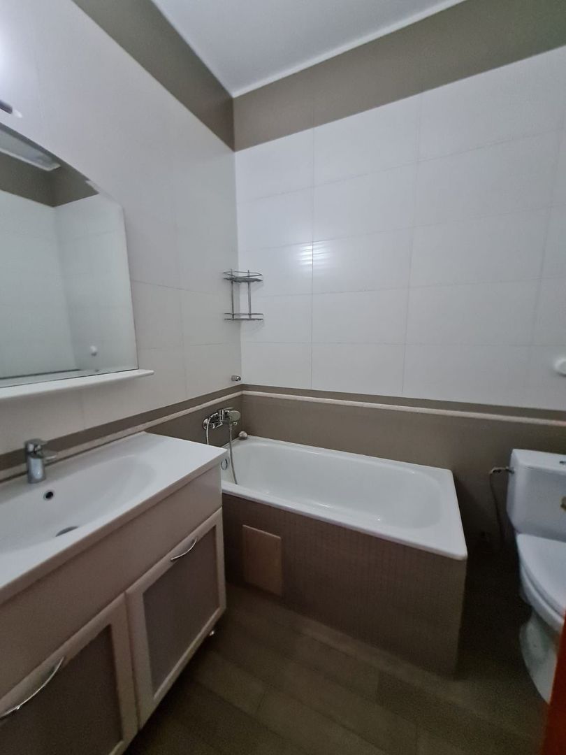 Casa cocheta zona Lipovei - Poză 12