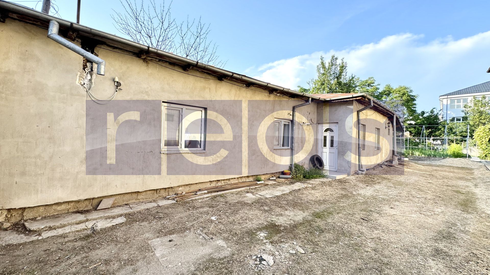 VANZARE CASA + TEREN 452 MP | CARPATI - Poză 2