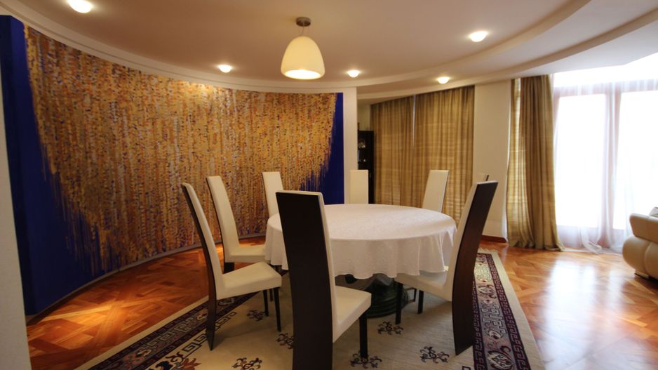 Casa pretabila birouri, camin de batrani - Poză 44