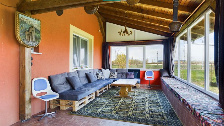 Casă cu etaj la cheie în Semlac - Poză 8