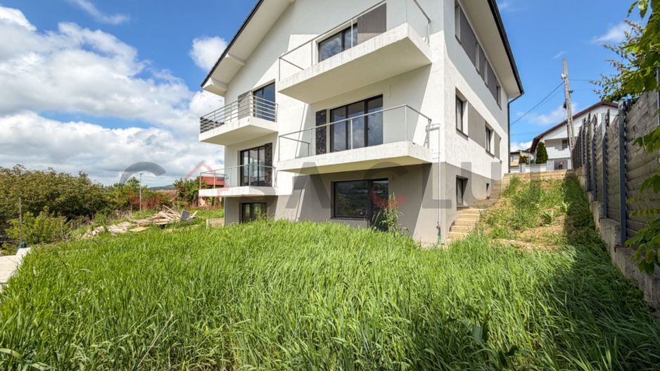 Casa cu 6 camere, zona Auchan Iris! - Poză 2