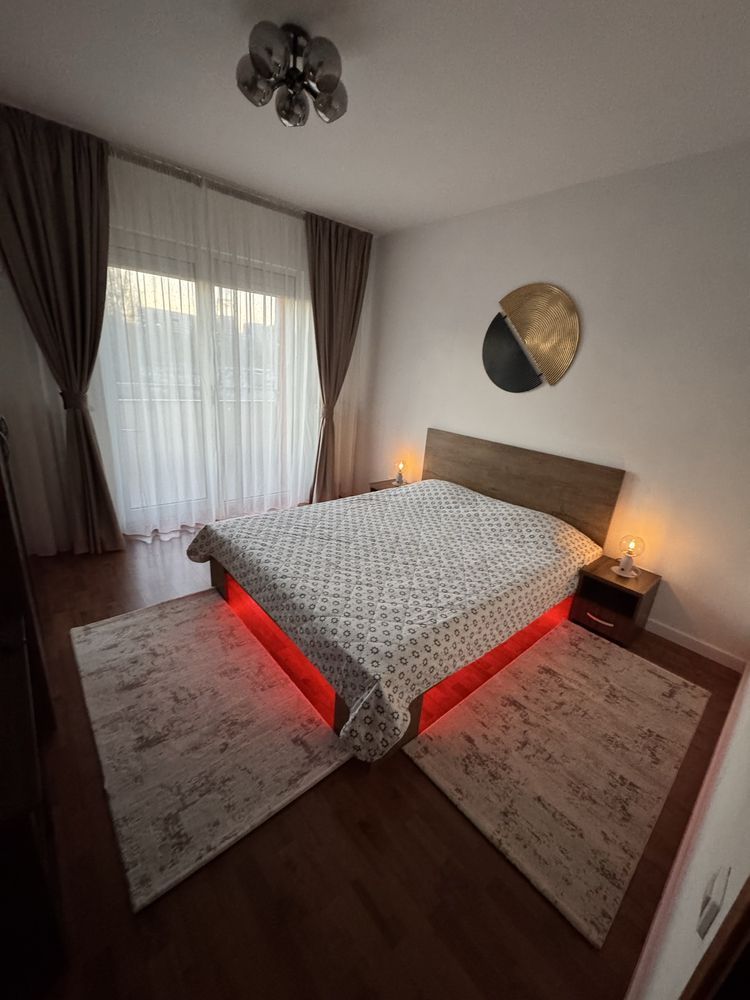 Apartament de închiriat - 2 camere, 2 locuri de parcare – Quadra - Poză 1