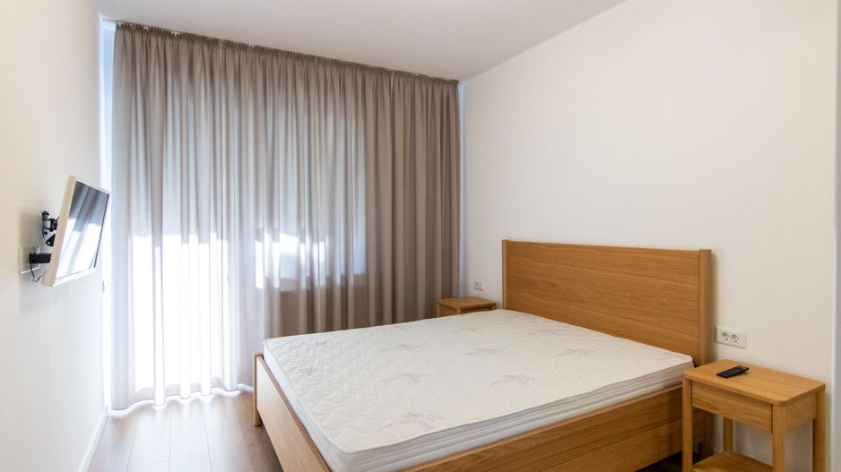 2 Camere, 2 balcoane, mobilat, PARCARE SUBSOL INCLUSA, 3 minute Metrou Pacii - Poză 1