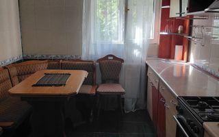 De inchiriat apartament 2 dec ,et 1, Micro 20 mobilat si utilat - Poză 14