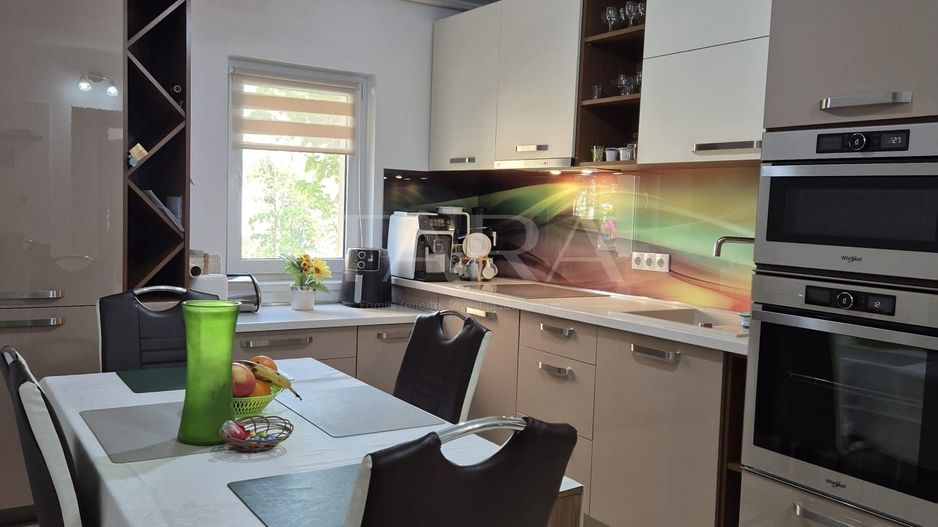 Apartament modern cu 4 camere, zona Minerva - Poză 1