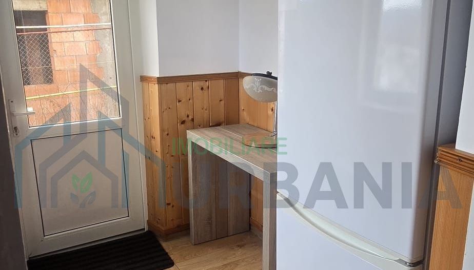 Închiriez Vila Central/ House for Rent Center - Poză 5