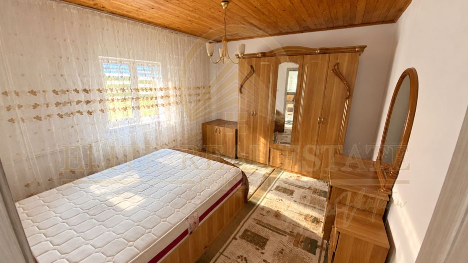 Două case, un singur imobil | Locuință + chirie de peste 1.000€/lună - Poză 8
