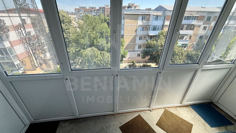 2 decomandate - centrala proprie - 53mp - 1980 - Rovine - Posta - Poză 9