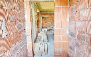 Casă la roșu 4 camere, teren 465 mp – Băicoi | TVA deductibil - Poză 30