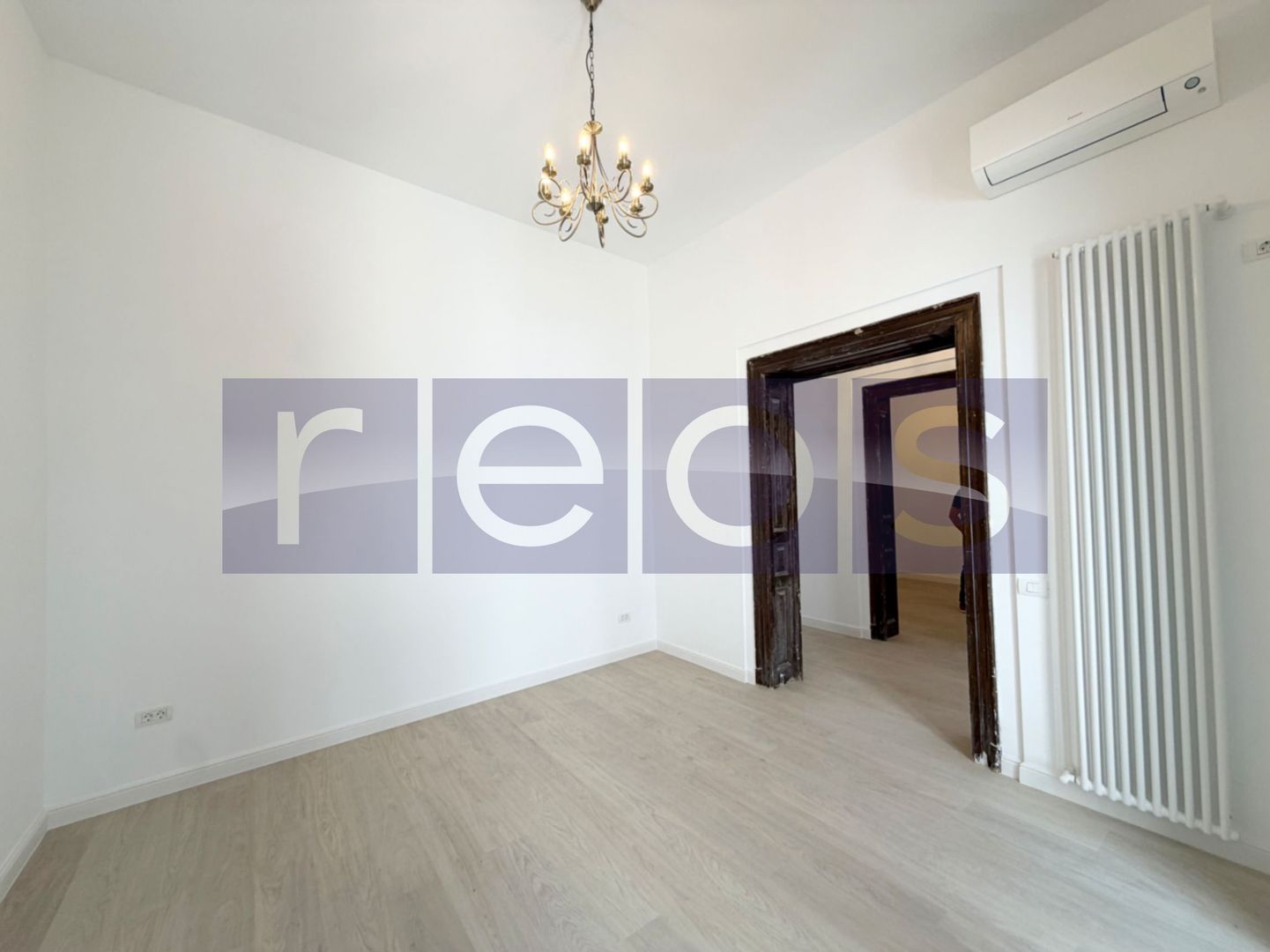 SPATIU COMERCIAL DE INCHIRIAT | 47 MP | RENOVAT | ZONA PIATA VICTORIEI - Poză 3
