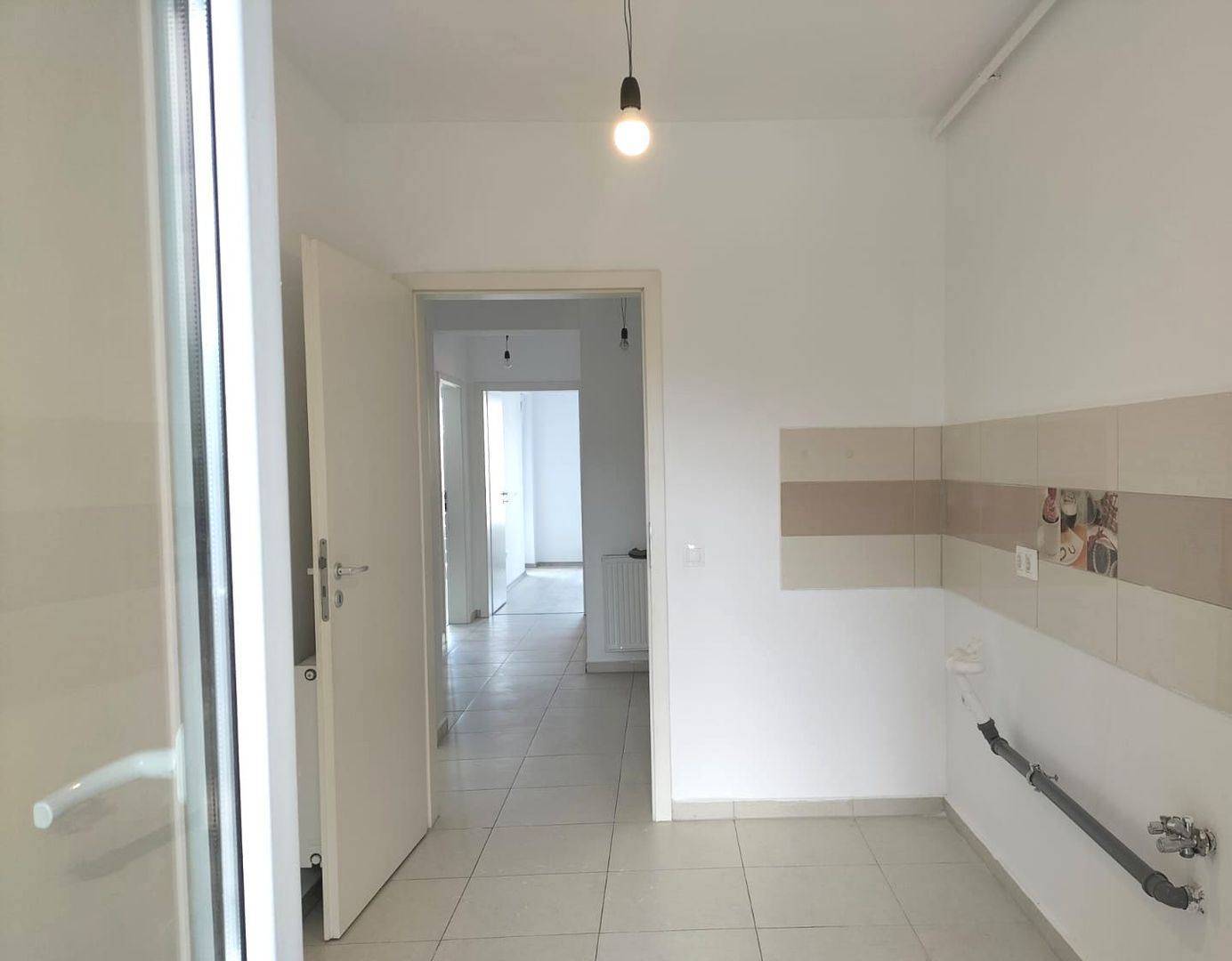 Vindem apartament 3 camere complet renovat cu vedere pe 2 parti - Poză 18