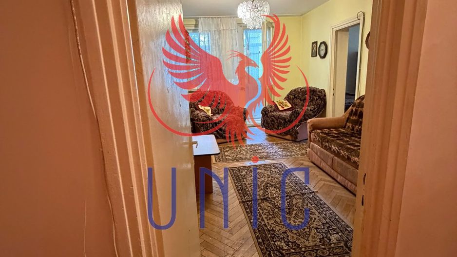 Apartament Calea Bucuresti, la C-uri - Poză 3