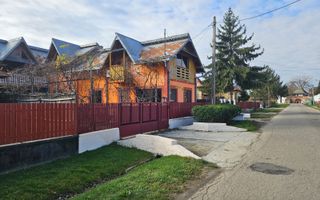 Casă de vânzare în Golești – locație excelentă lângă muzeu - Poză 16