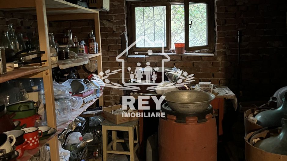 Casă de închiriat în Cisnădie zona Str. Teilor/se acceptă muncitori - Poză 12