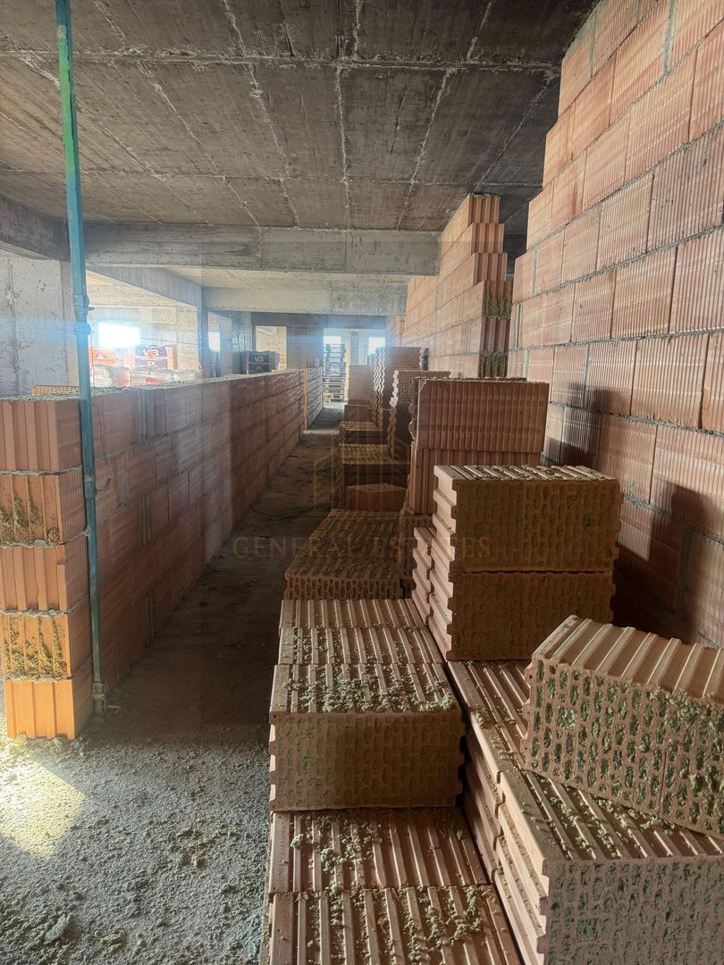 Apartament cu 3 camere, Tractoru, Brasov - Poză 11