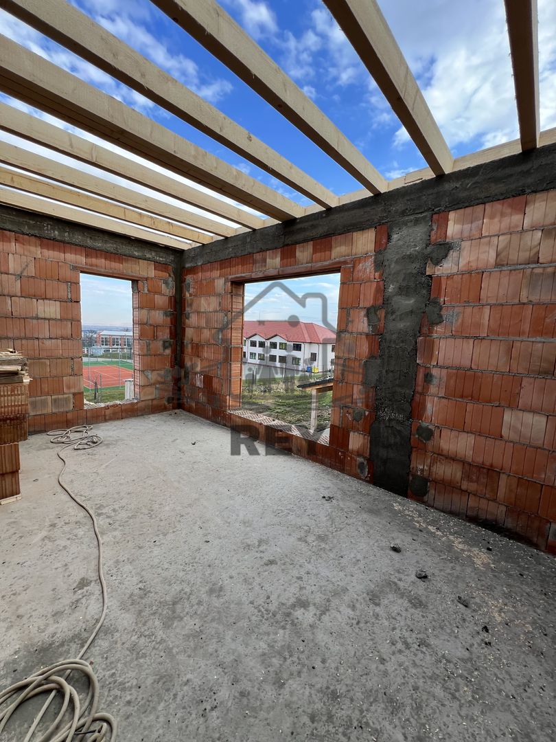 Casă single 4-5 camere / 500mp teren / Sura Mică / Sibiu - Poză 6