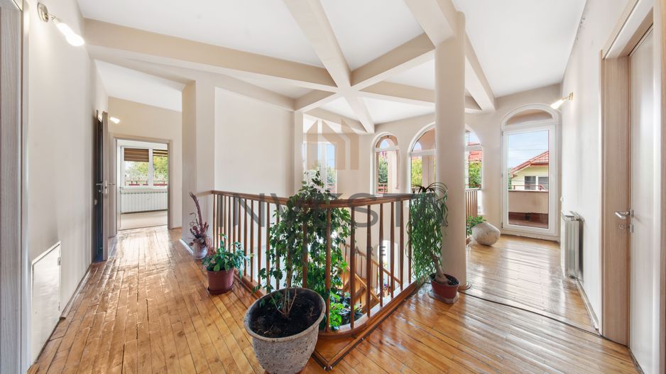 Vila ideala pentru locuința, clinica sau birouri! - Poză 13