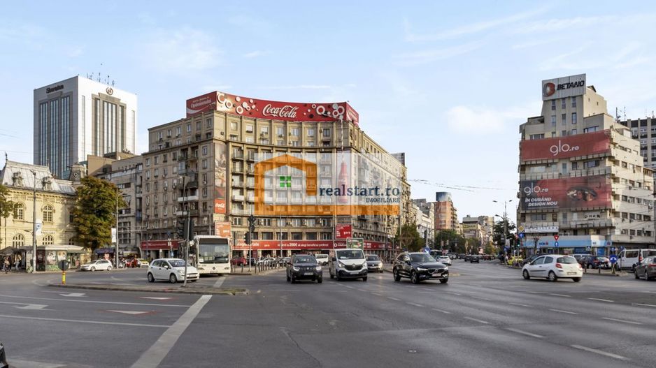 Pta Romana, Vedere spectaculoasa, Renovat total, inclusiv instalatii - Poză 11