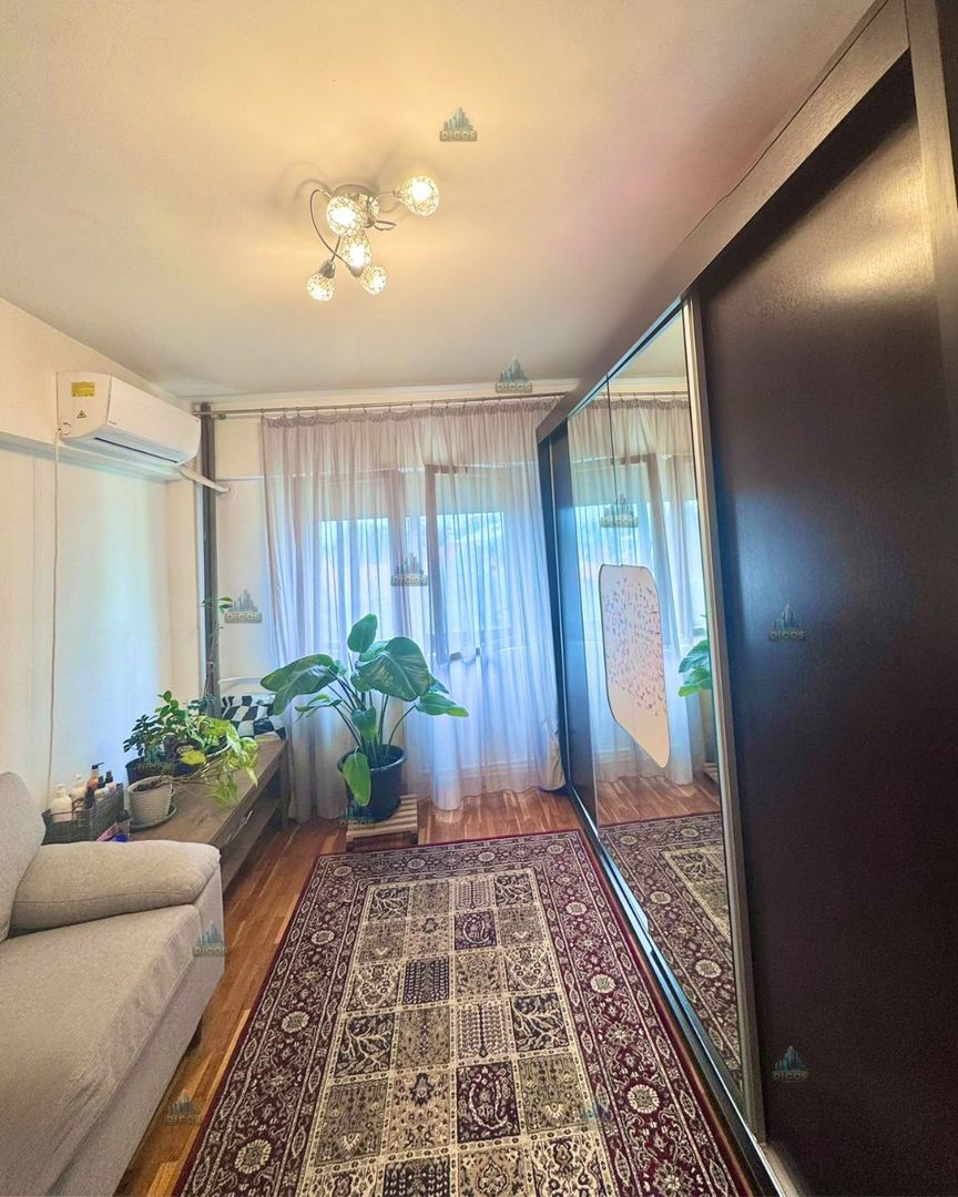 Apartament 3 camere de vânzare – Zona Valah - Poză 6