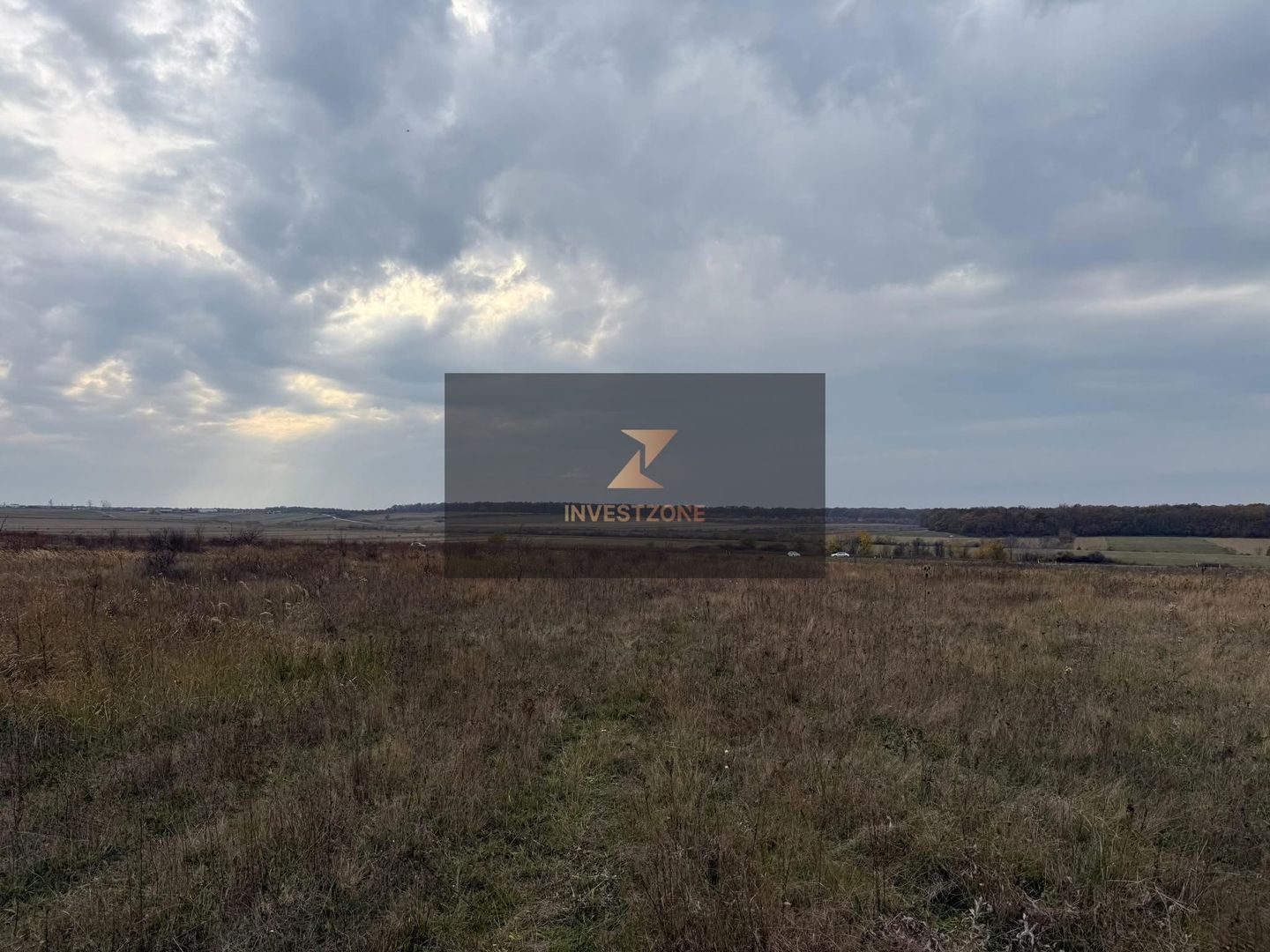 Teren intravilan cu dublu front stradal între Cihei și Cordau - Poză 1