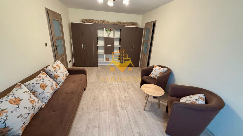 2 camere semidecomandate, balcon, Zona Centrala, Piata Abator, Lukoil - Poză 8