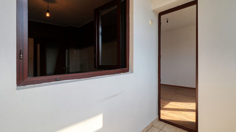 Oportunitate! Apartamanent de 3 camere- 70 mp, comision 0% - Poză 5