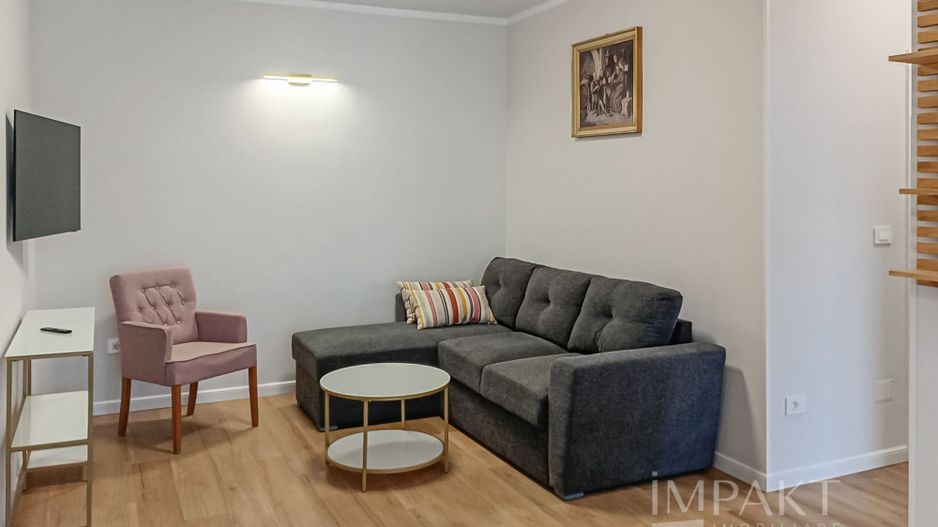 Apartament 3 camere la Cheie in zona Vivo ! - Poză 1