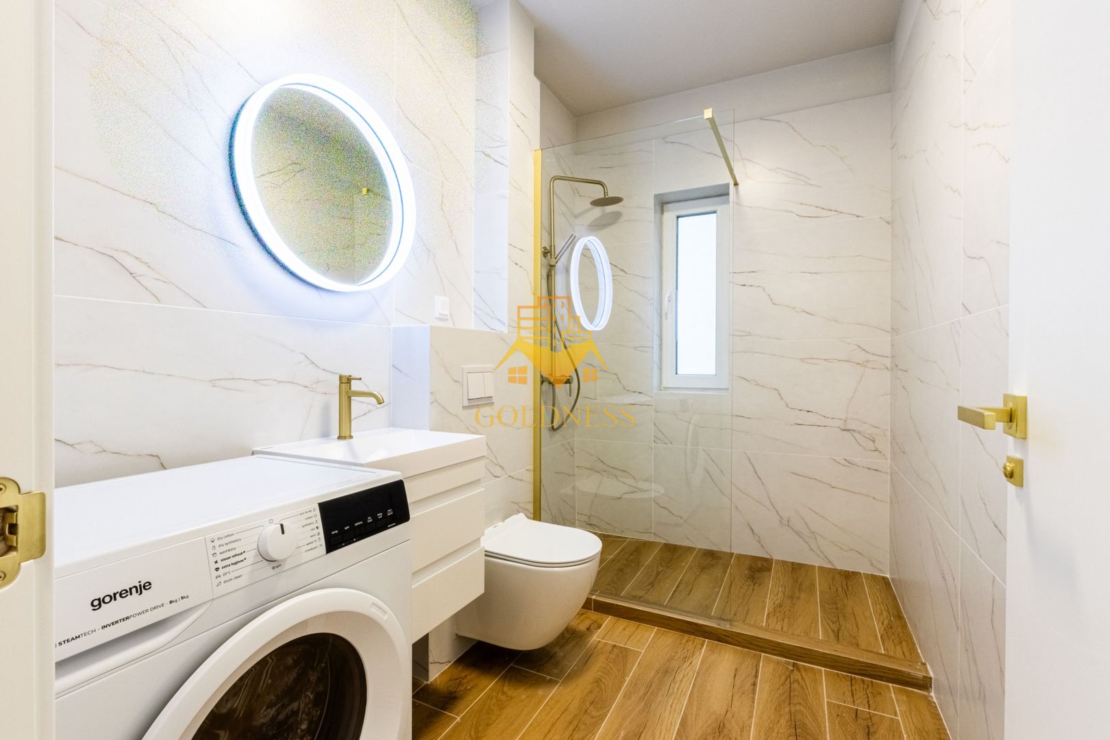 2 camere, modern, bloc nou, garaj,Europa zona Complex Luminia,Moldovan - Poză 4