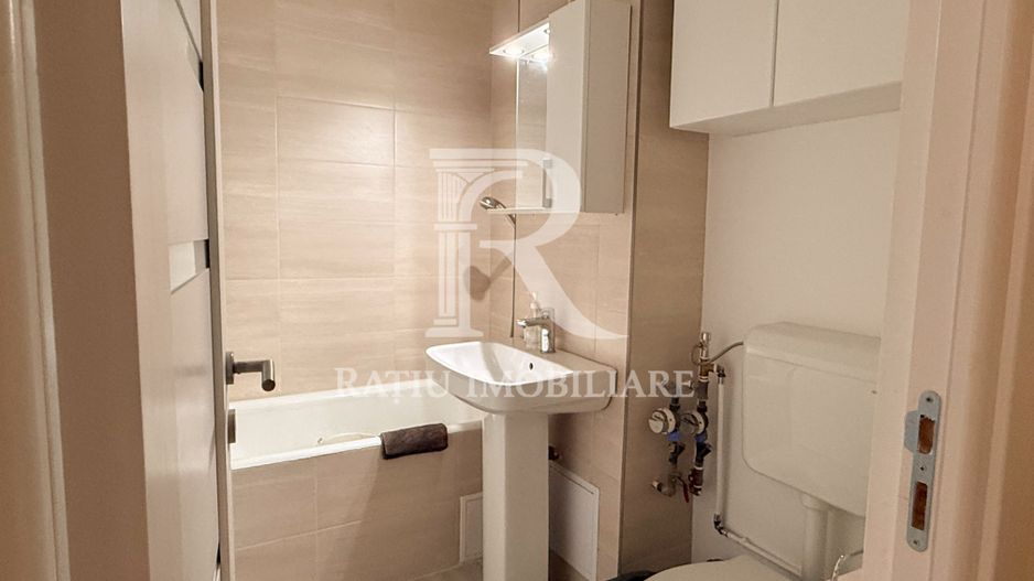 Garsonieră de Închiriat | 31 mp | Renovată | Oradea - Poză 4