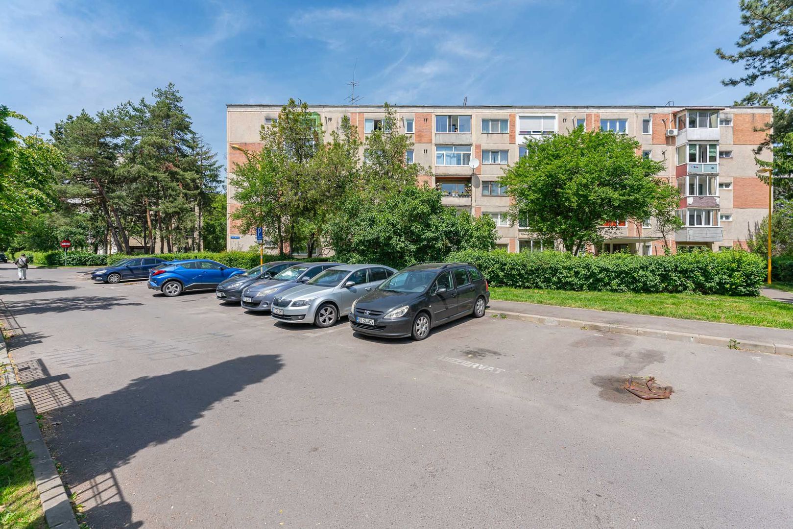 Apartament mobilat si utilat cu loc de parcare - Poză 16