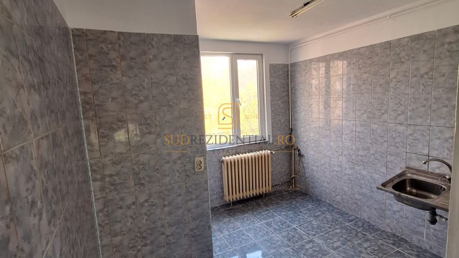 Apartament 2 camere de vanzare, Aparatorii Patriei, metrou, Sector 4 - Poză 6
