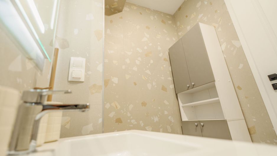 Apartament Ultracentral | 2 Camere | Prima Închiriere | Parcare - Poză 10