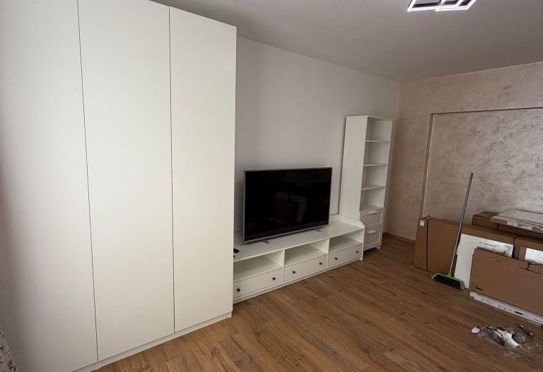 Garsoniera - Universitate, etaj 6, renovată, mobilată și utilată, fără risc - Poză 2