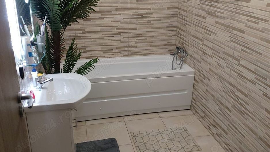 Vand apartament 3 camere de 75 mp si terasa de 120 mp in Sector 4 Berceni S159 - Poză 5