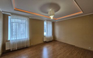 Vânzare, apartament, 3 camere, strada Independenței, Bălți - Poză 6