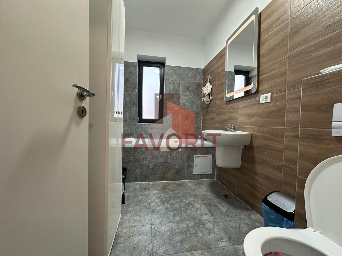 2 camere | etaj intermediar | centrala proprie | loc parcare | finisaje premium - Poză 9