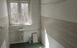 APARTAMENT  LUMINOS ZONA BERCENI - Poză 3