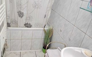 2 camere zona Balcescu cu centrala - Poză 5