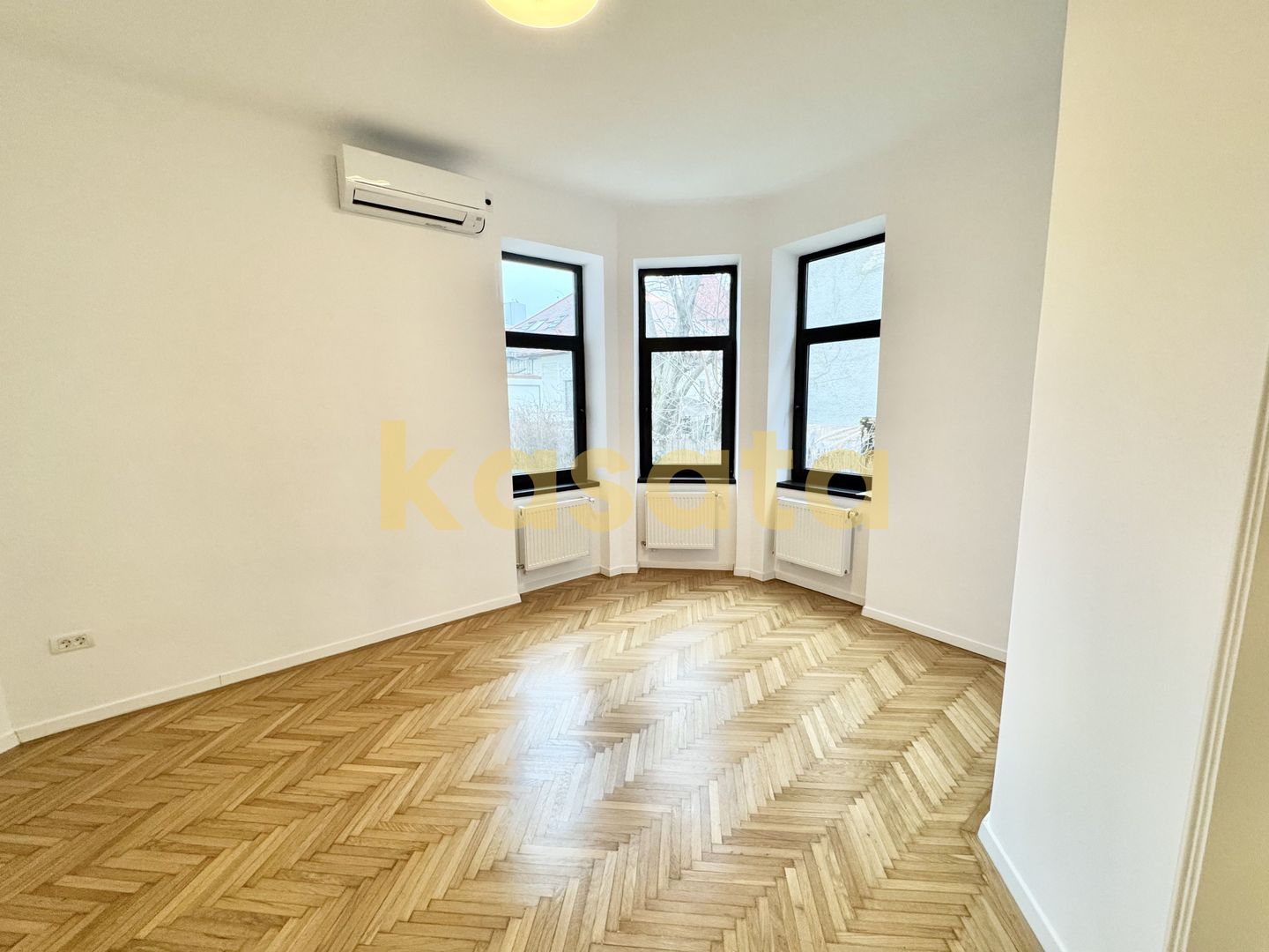 De închiriat vilă interbelică 360 mp | Birouri Dorobanți Capitale - Poză 3