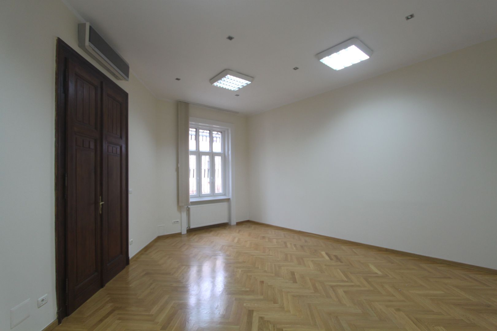 Apartament pretabil birou - Piata Victoriei - Poză 23