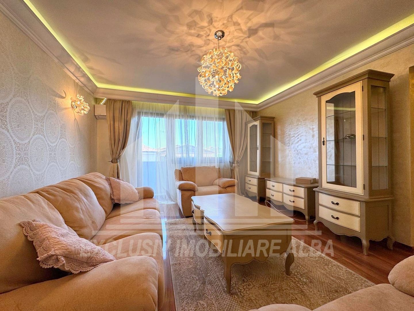 Apartament 3 camere decomandate | 72 mp | Renovat | Cetate - Closca - Poză 1