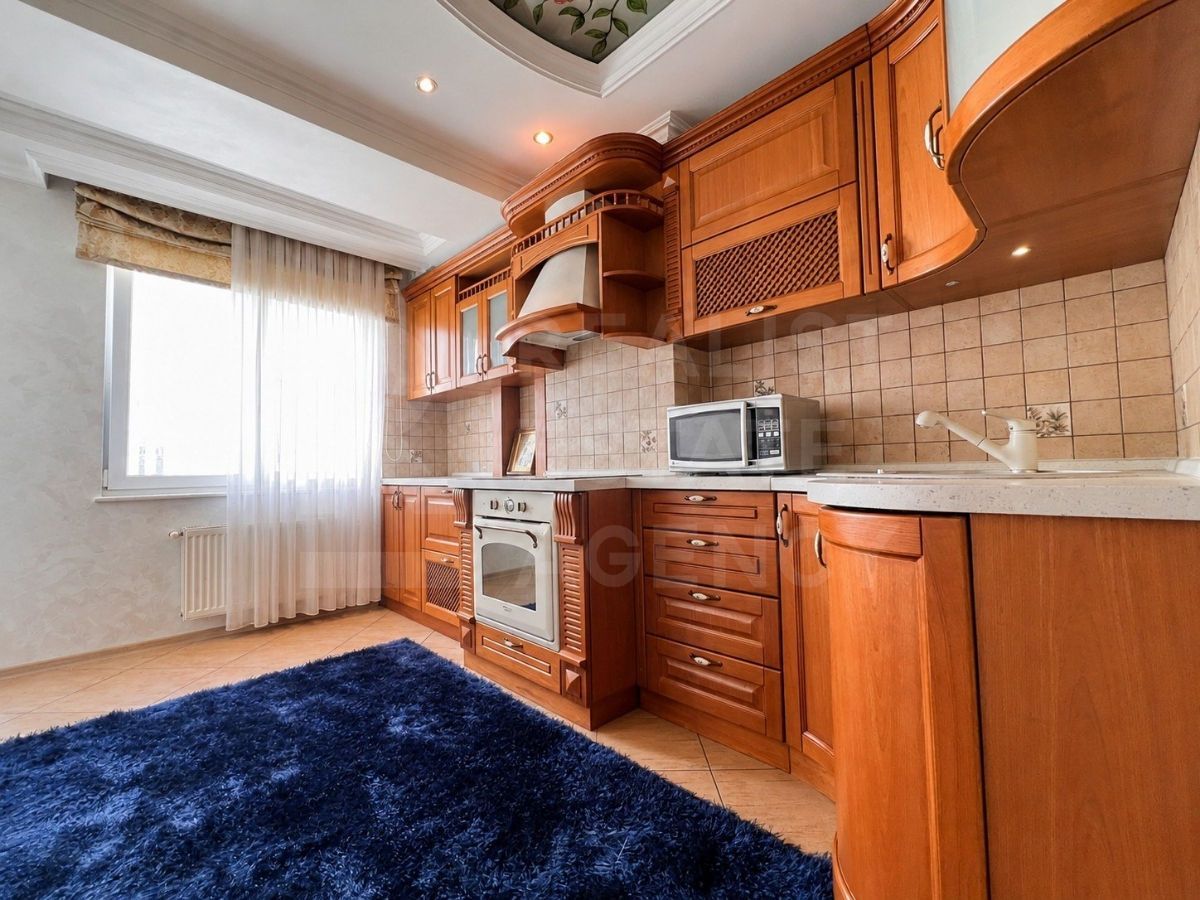 Chirie, apartament 2 camere, 70 mp, str. Lev Tolstoi, Centru - Poză 2