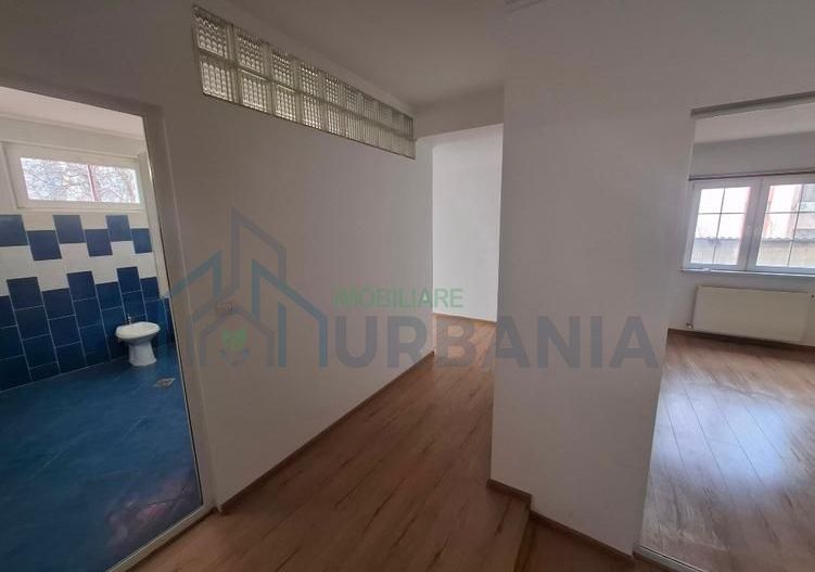 Închiriez spațiu 130 mp, str. Smârdan, Iași. Pretabil birouri, cabinet, salon - Poză 1