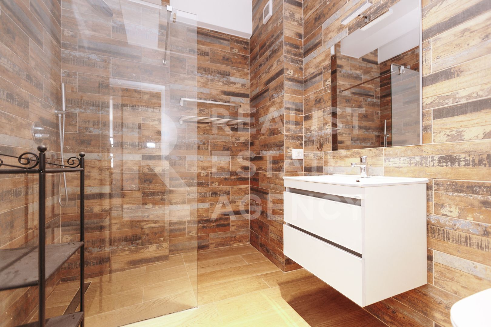 Vânzare, apartament, 3 camere, Școala Germana, Dămăroaia, București - Poză 17