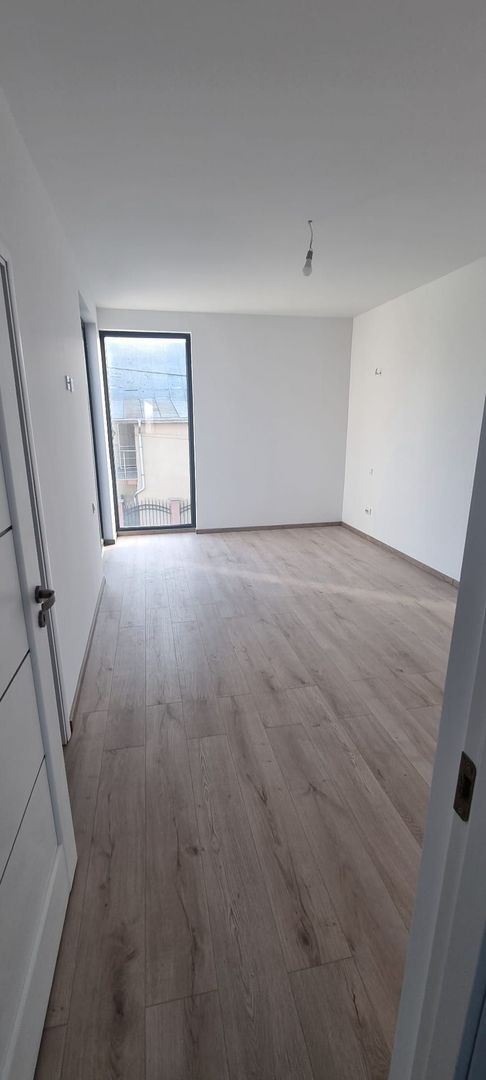 Vila 5 camere | Zona linistita | Pipera - Poză 13