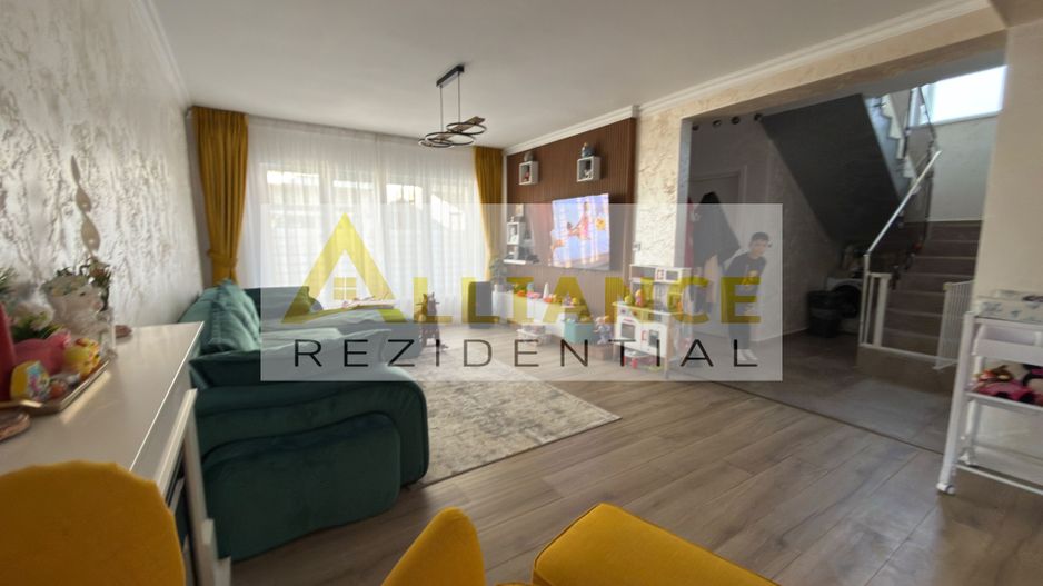 Casa P+E, 4 camere, teren generos de 621 mp – proprietate ideala - Poză 12