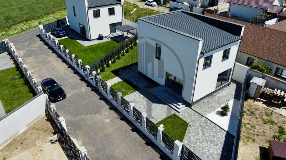 Casa / Vila de vanzare Valu lui Traian, Constanta - Poză 2