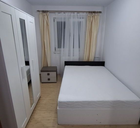 Spitalul Judetean | 3 Camere | Etaj 1 | Bloc izolat | - Poză 4
